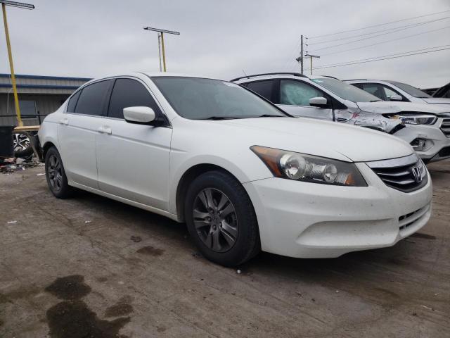 Photo 3 VIN: 1HGCP2F68CA230031 - HONDA ACCORD SE 