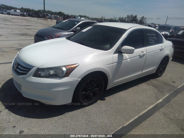 Photo 1 VIN: 1HGCP2F68CA231664 - HONDA ACCORD SDN 