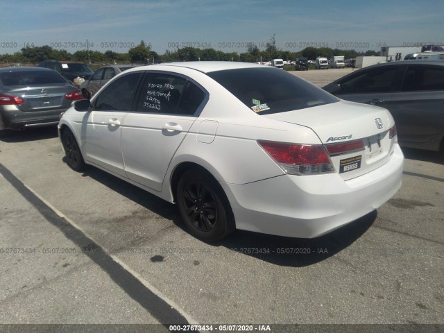 Photo 2 VIN: 1HGCP2F68CA231664 - HONDA ACCORD SDN 