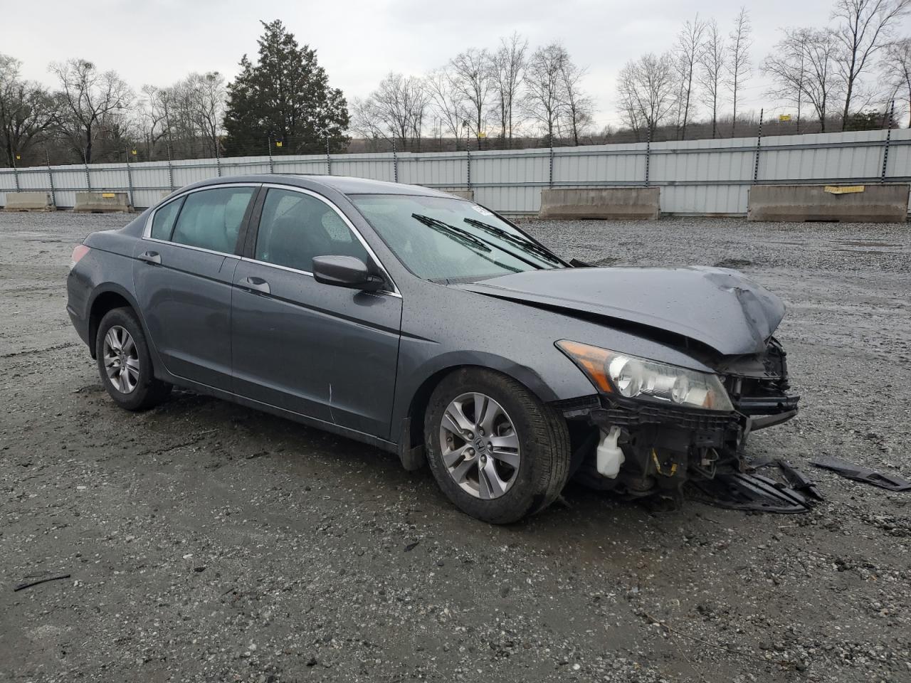 Photo 3 VIN: 1HGCP2F68CA235049 - HONDA ACCORD 