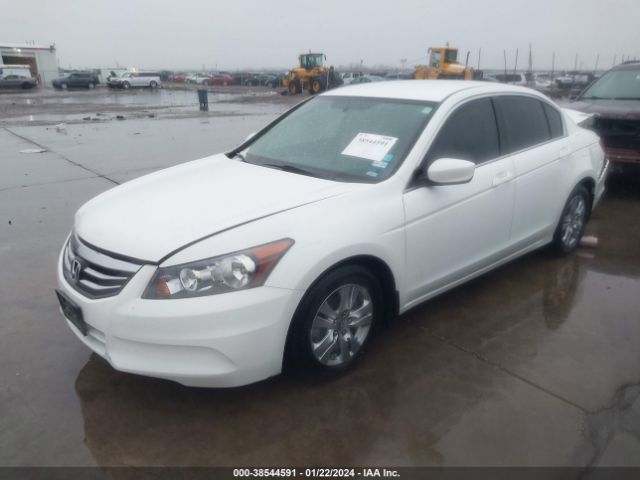 Photo 1 VIN: 1HGCP2F69BA004563 - HONDA ACCORD 