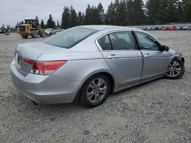 Photo 2 VIN: 1HGCP2F69BA033075 - HONDA ACCORD 