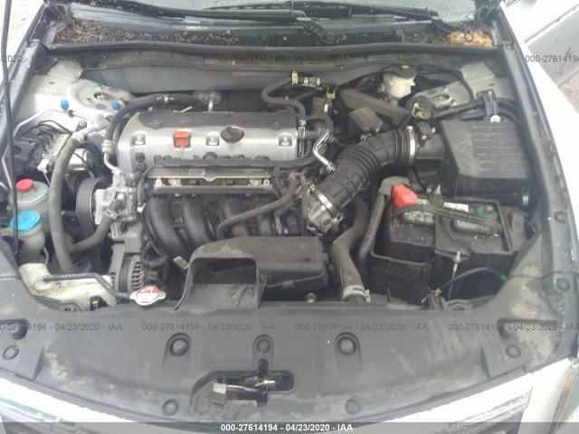 Photo 9 VIN: 1HGCP2F69BA090358 - HONDA ACCORD SDN 