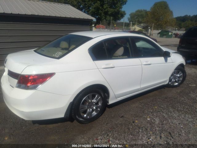 Photo 3 VIN: 1HGCP2F69BA117042 - HONDA ACCORD SDN 