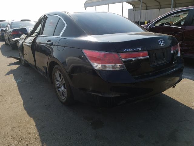 Photo 2 VIN: 1HGCP2F69BA117901 - HONDA ACCORD SE 