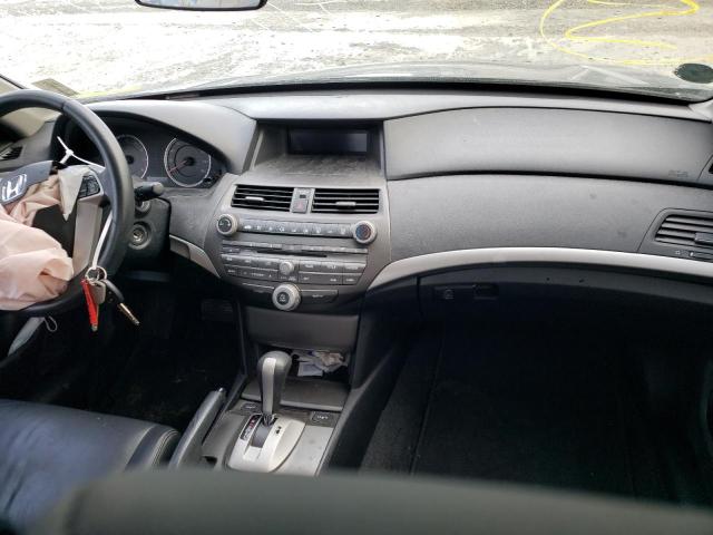 Photo 8 VIN: 1HGCP2F69BA144533 - HONDA ACCORD SE 