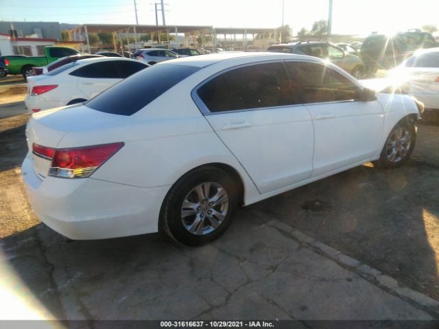 Photo 3 VIN: 1HGCP2F69BA146802 - HONDA ACCORD SDN 