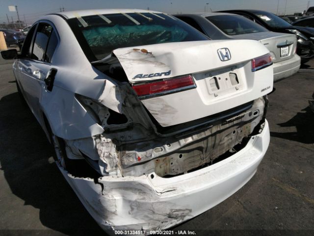 Photo 5 VIN: 1HGCP2F69CA001082 - HONDA ACCORD SDN 