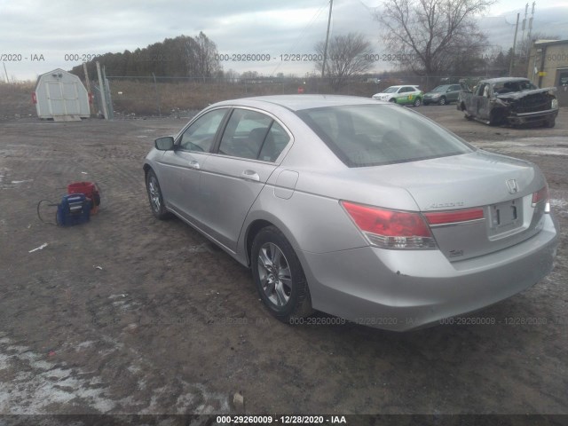 Photo 2 VIN: 1HGCP2F69CA026757 - HONDA ACCORD SDN 