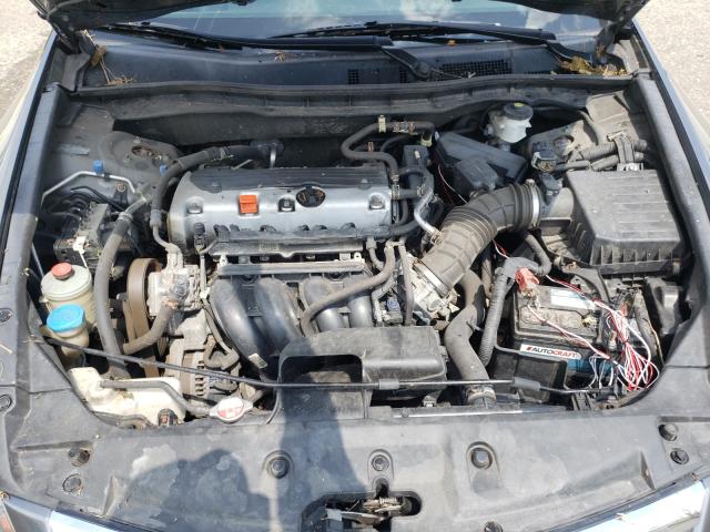 Photo 6 VIN: 1HGCP2F69CA038973 - HONDA ACCORD SE 