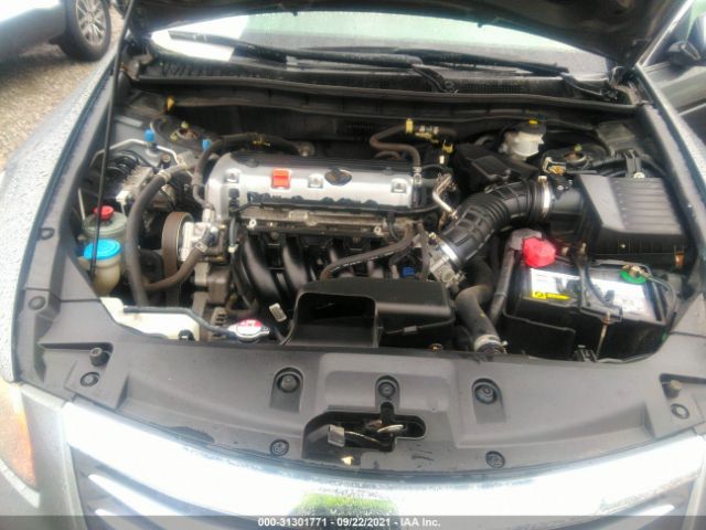 Photo 9 VIN: 1HGCP2F69CA045941 - HONDA ACCORD SDN 