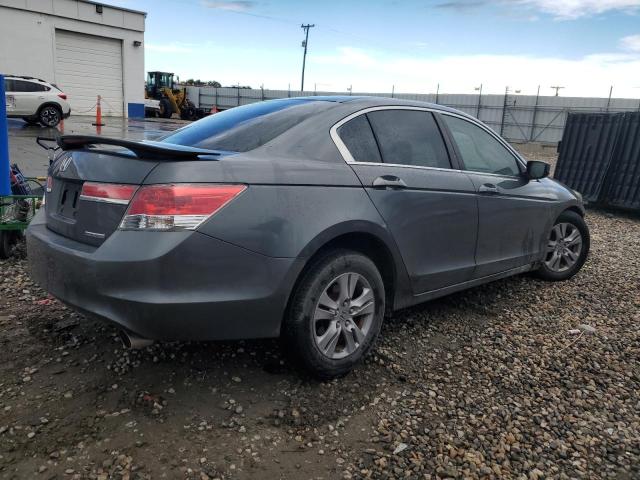 Photo 2 VIN: 1HGCP2F69CA045955 - HONDA ACCORD 