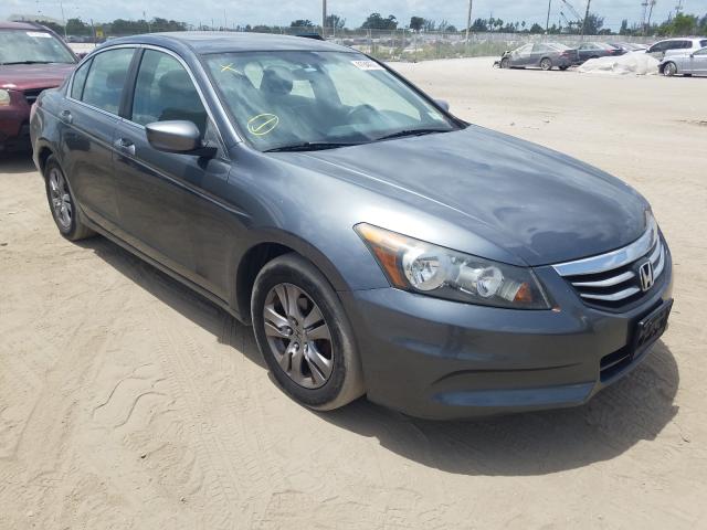 Photo 0 VIN: 1HGCP2F69CA050962 - HONDA ACCORD SE 