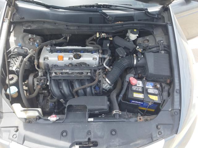 Photo 6 VIN: 1HGCP2F69CA050962 - HONDA ACCORD SE 