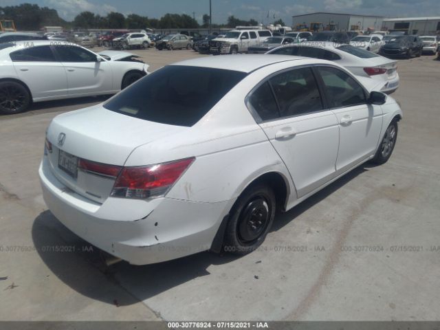 Photo 3 VIN: 1HGCP2F69CA064747 - HONDA ACCORD SDN 