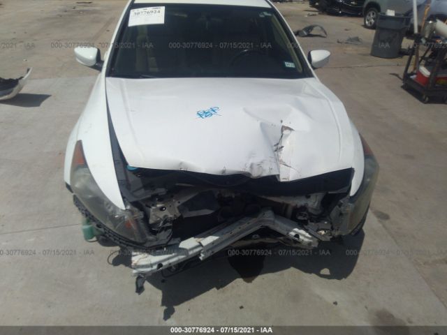 Photo 5 VIN: 1HGCP2F69CA064747 - HONDA ACCORD SDN 