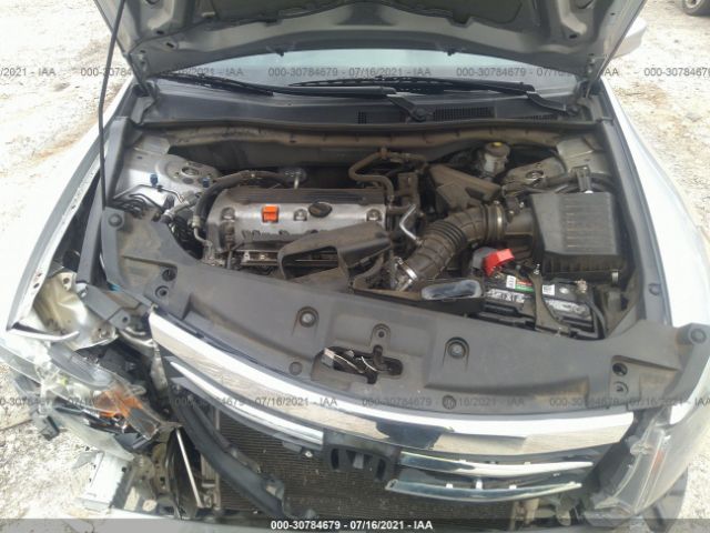 Photo 9 VIN: 1HGCP2F69CA117611 - HONDA ACCORD SDN 