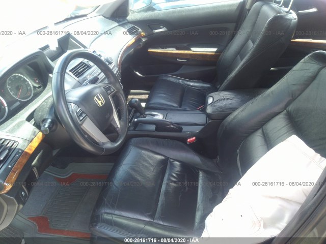 Photo 4 VIN: 1HGCP2F69CA145344 - HONDA ACCORD SDN 