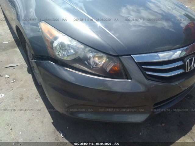 Photo 5 VIN: 1HGCP2F69CA145344 - HONDA ACCORD SDN 