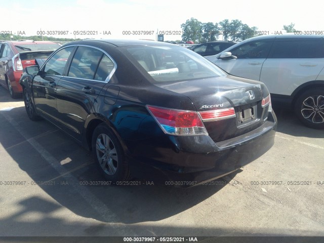 Photo 2 VIN: 1HGCP2F69CA149507 - HONDA ACCORD SDN 