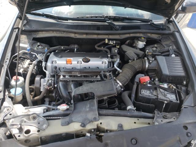 Photo 6 VIN: 1HGCP2F69CA150236 - HONDA ACCORD SE 