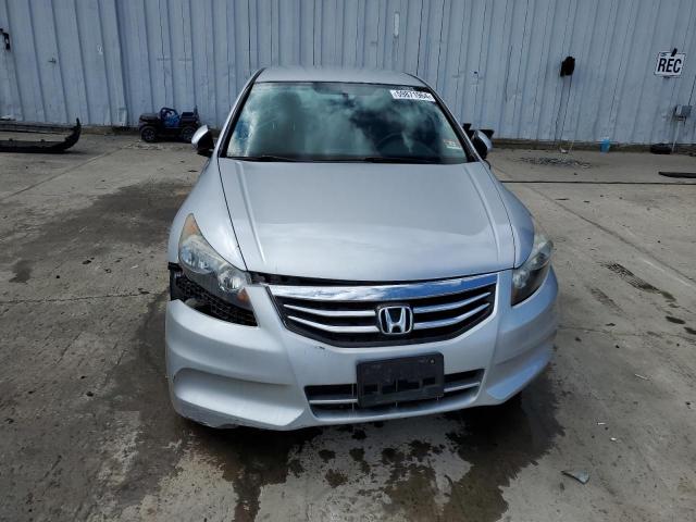 Photo 4 VIN: 1HGCP2F69CA158384 - HONDA ACCORD 