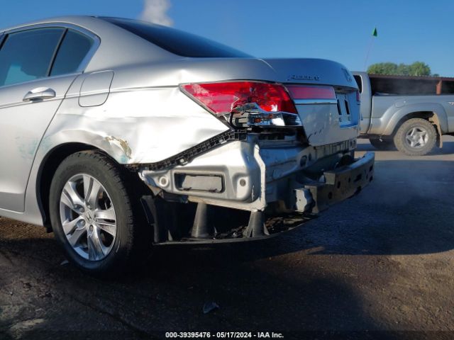 Photo 5 VIN: 1HGCP2F69CA173256 - HONDA ACCORD 