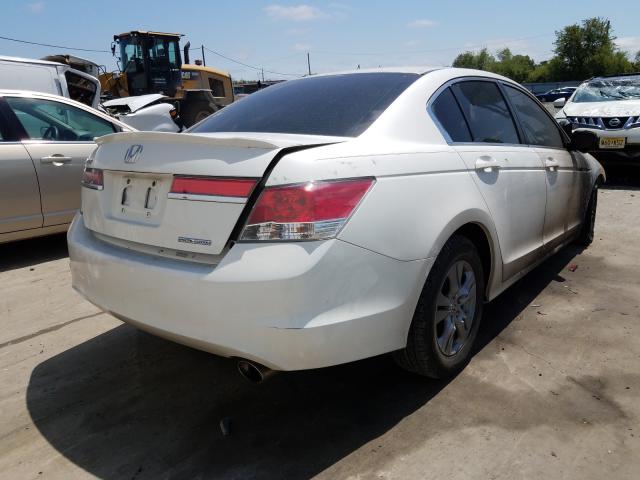 Photo 3 VIN: 1HGCP2F69CA174424 - HONDA ACCORD SE 