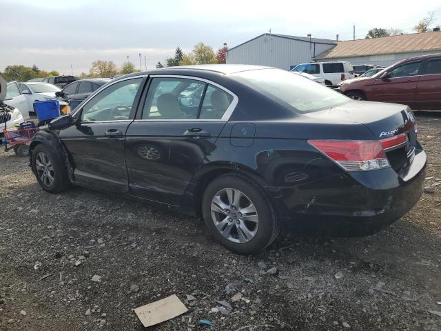 Photo 1 VIN: 1HGCP2F69CA204411 - HONDA ACCORD 