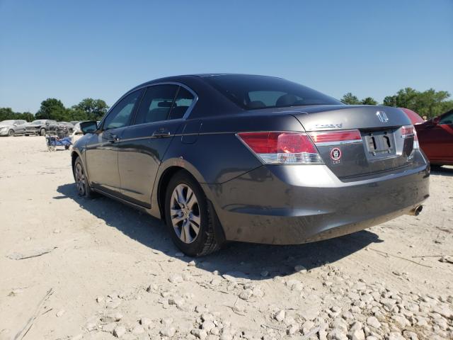 Photo 2 VIN: 1HGCP2F69CA207731 - HONDA ACCORD SE 