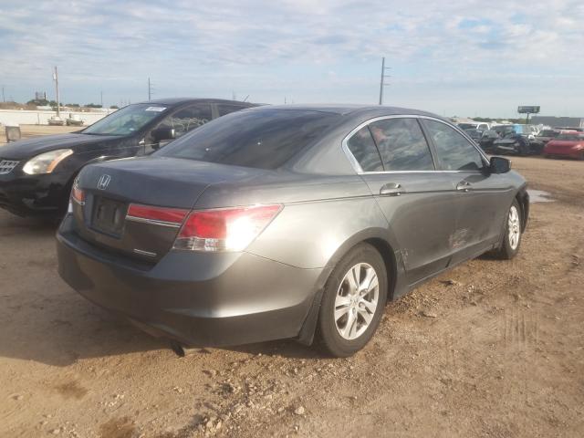 Photo 3 VIN: 1HGCP2F6XBA011442 - HONDA ACCORD 