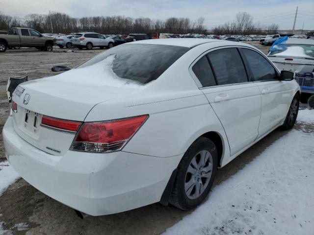 Photo 2 VIN: 1HGCP2F6XBA029942 - HONDA ACCORD SE 