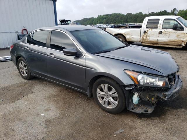 Photo 3 VIN: 1HGCP2F6XBA032601 - HONDA ACCORD SE 