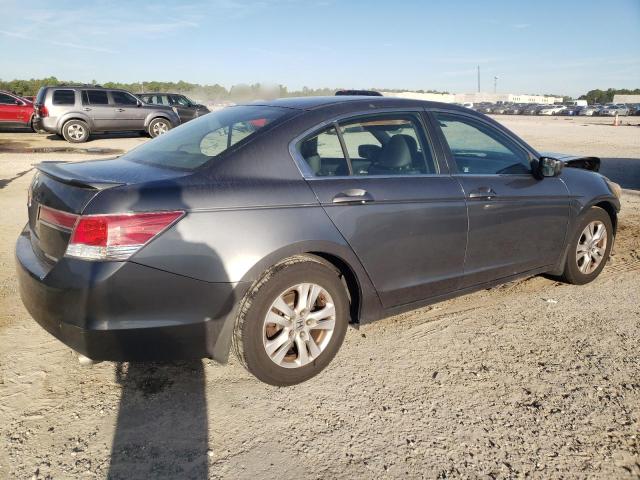 Photo 2 VIN: 1HGCP2F6XBA037071 - HONDA ACCORD SE 