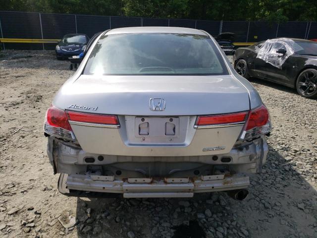 Photo 5 VIN: 1HGCP2F6XBA050550 - HONDA ACCORD 