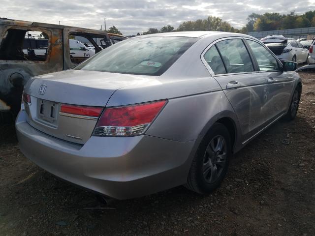 Photo 3 VIN: 1HGCP2F6XBA098338 - HONDA ACCORD SE 