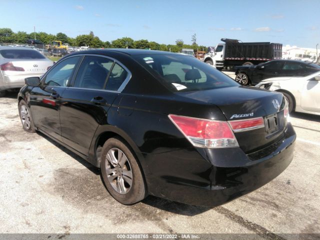 Photo 2 VIN: 1HGCP2F6XBA126655 - HONDA ACCORD SDN 