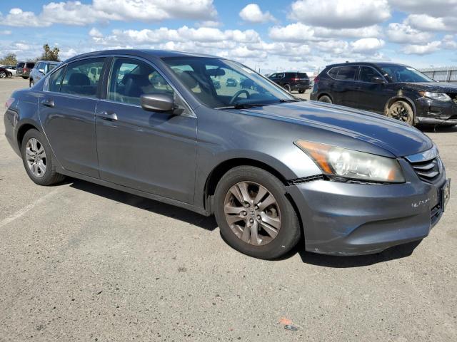 Photo 3 VIN: 1HGCP2F6XBA130317 - HONDA ACCORD SE 