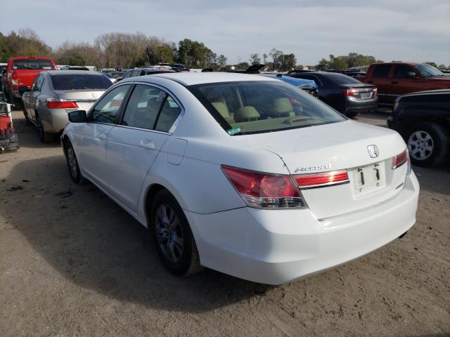 Photo 2 VIN: 1HGCP2F6XBA140619 - HONDA ACCORD SE 