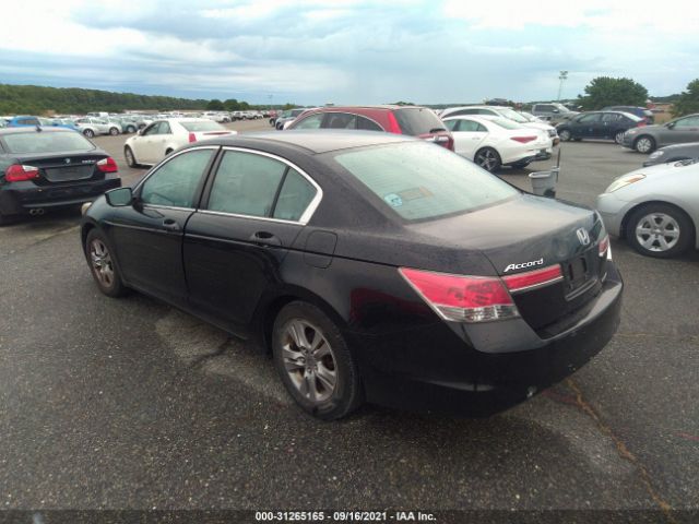 Photo 2 VIN: 1HGCP2F6XBA145917 - HONDA ACCORD SDN 