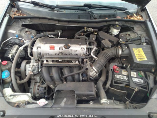 Photo 9 VIN: 1HGCP2F6XBA145917 - HONDA ACCORD SDN 