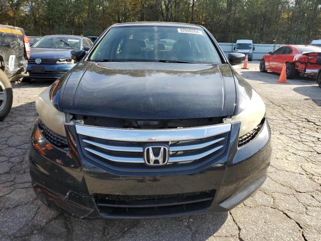 Photo 4 VIN: 1HGCP2F6XBA146047 - HONDA ACCORD SE 