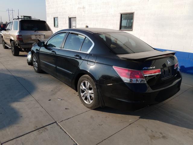 Photo 2 VIN: 1HGCP2F6XBA146212 - HONDA ACCORD SE 