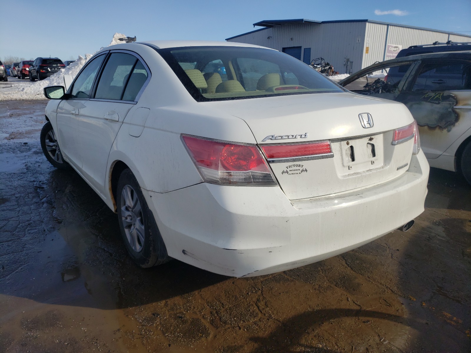 Photo 2 VIN: 1HGCP2F6XBA149885 - HONDA ACCORD SE 