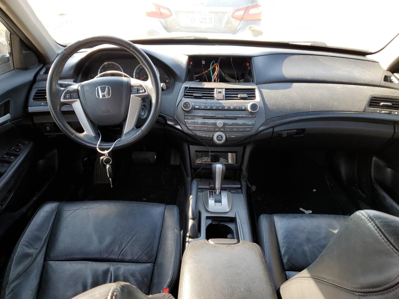 Photo 7 VIN: 1HGCP2F6XCA002998 - HONDA ACCORD 