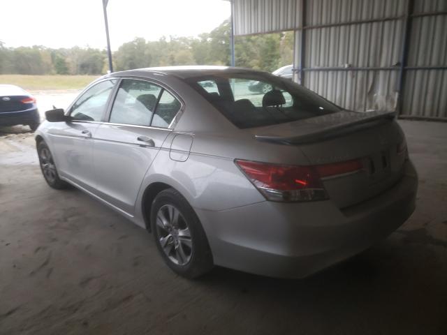 Photo 2 VIN: 1HGCP2F6XCA003830 - HONDA ACCORD SE 