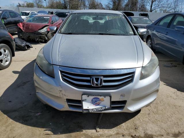 Photo 4 VIN: 1HGCP2F6XCA025987 - HONDA ACCORD 