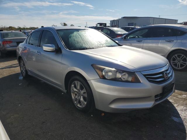 Photo 3 VIN: 1HGCP2F6XCA026329 - HONDA ACCORD SE 