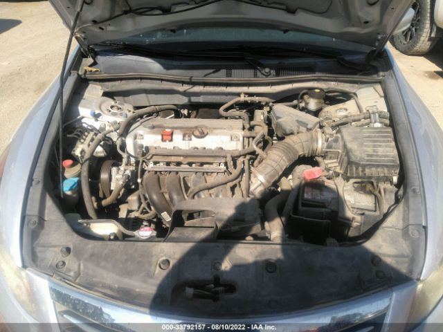 Photo 9 VIN: 1HGCP2F6XCA028615 - HONDA ACCORD SDN 