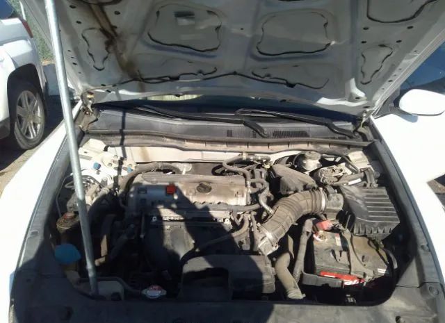 Photo 9 VIN: 1HGCP2F6XCA068631 - HONDA ACCORD SDN 